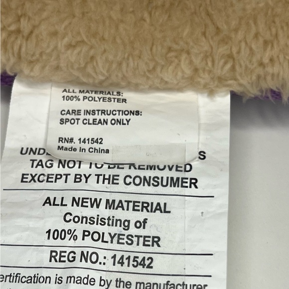 TÁN AND PURPLE DOG BED - Picture 7 of 7